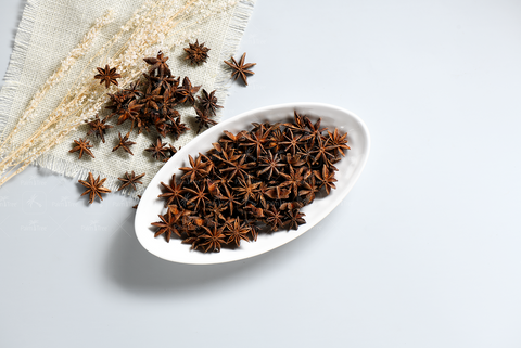 STAR ANISE / THAKKOLAM