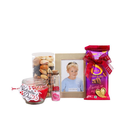 Valentine’s Hamper -  Golden Heart of Love Gift Box