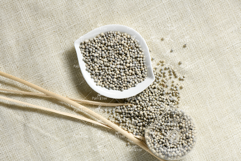 WHITE PEPPER