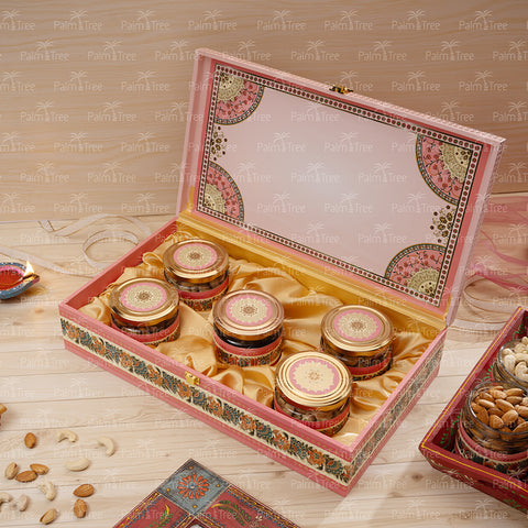 Palm Tree Diwali Celebration Gift Box with Safawi Dates, Cashew 240, Pista & Almonds Premium
