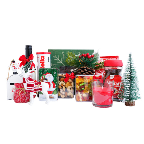 Christmas Delight Grandeur Hamper – Plum Cake, Chocolates & Seasonal Decor